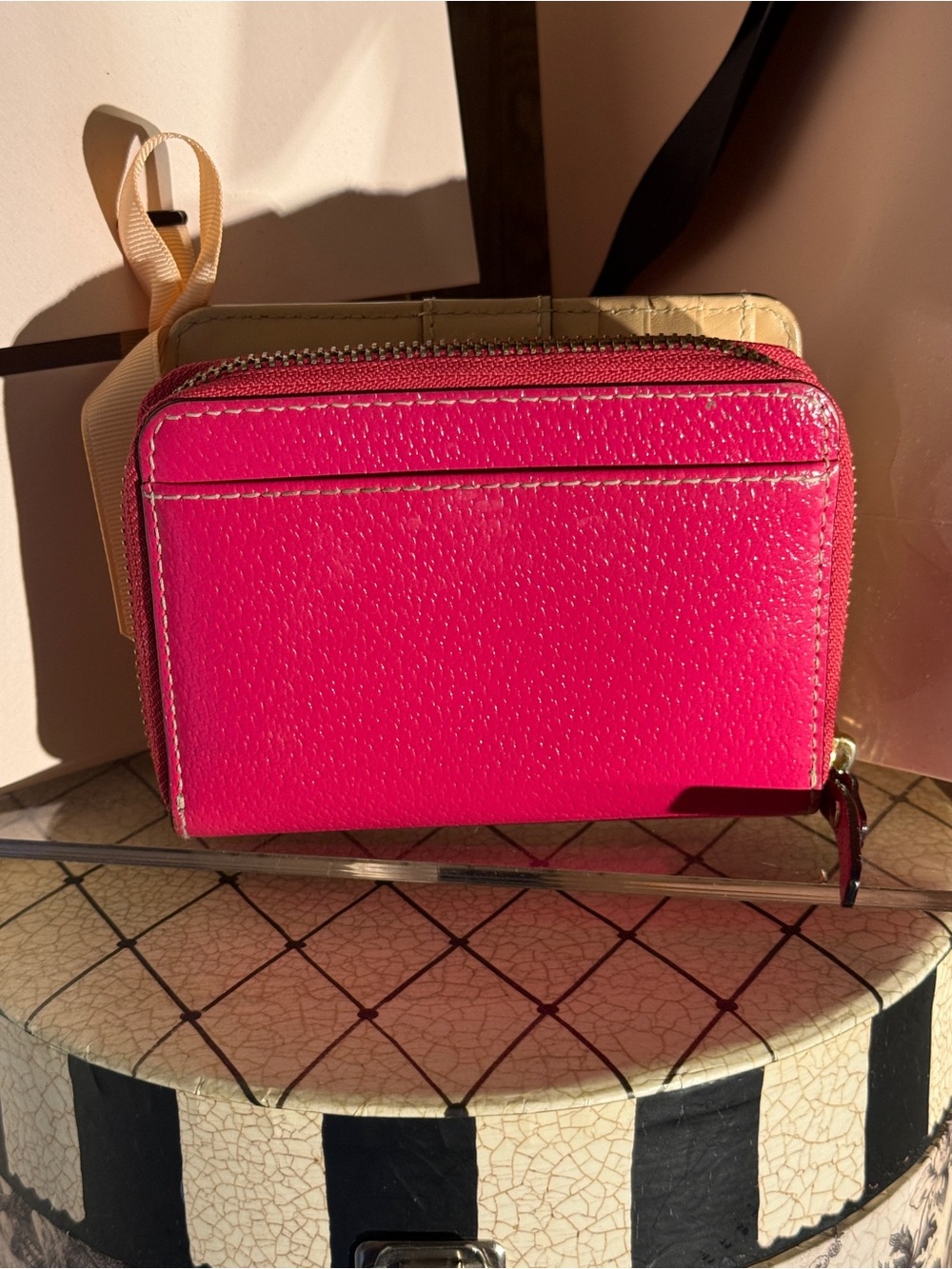 Kate Spade Wellesley Cara Bifold Wallet Hot Pink Pebbled Leather - Picture 3 of 11